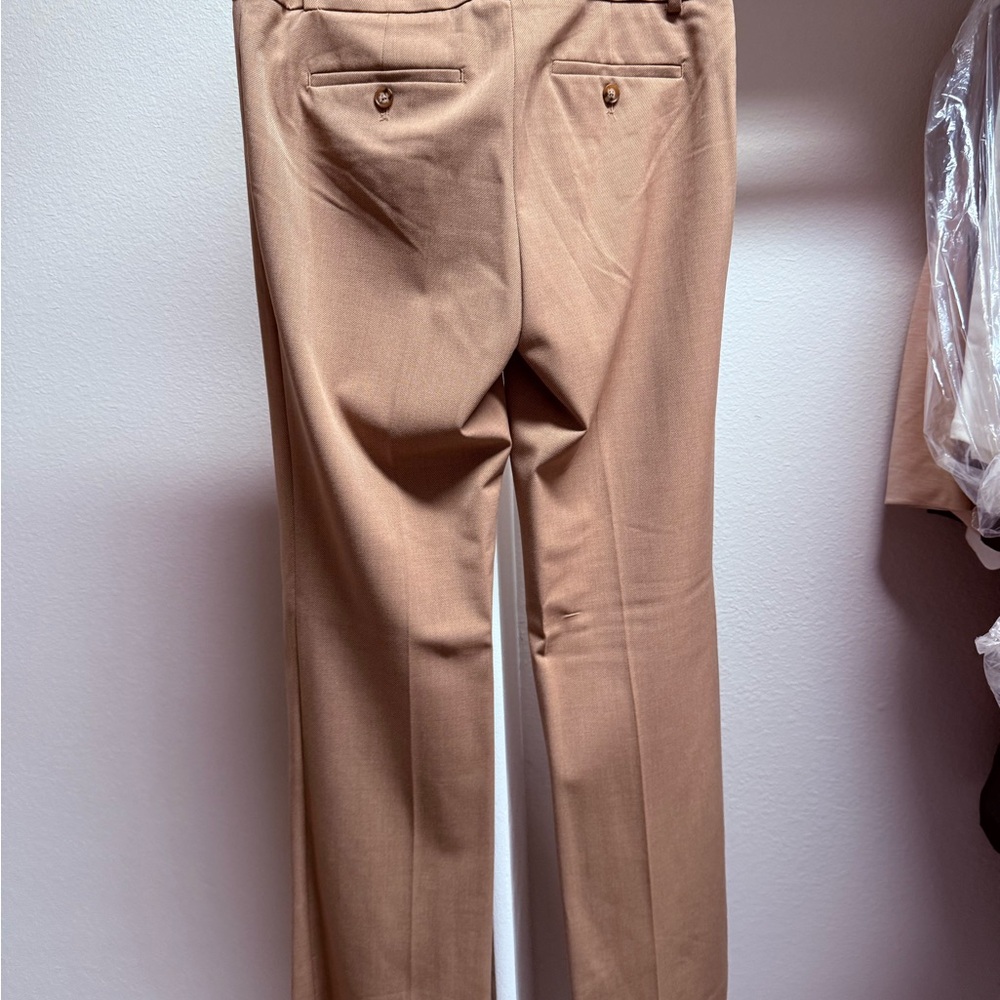 Loft NWT size 4 Marissa trousers in khaki - Picture 2 of 3